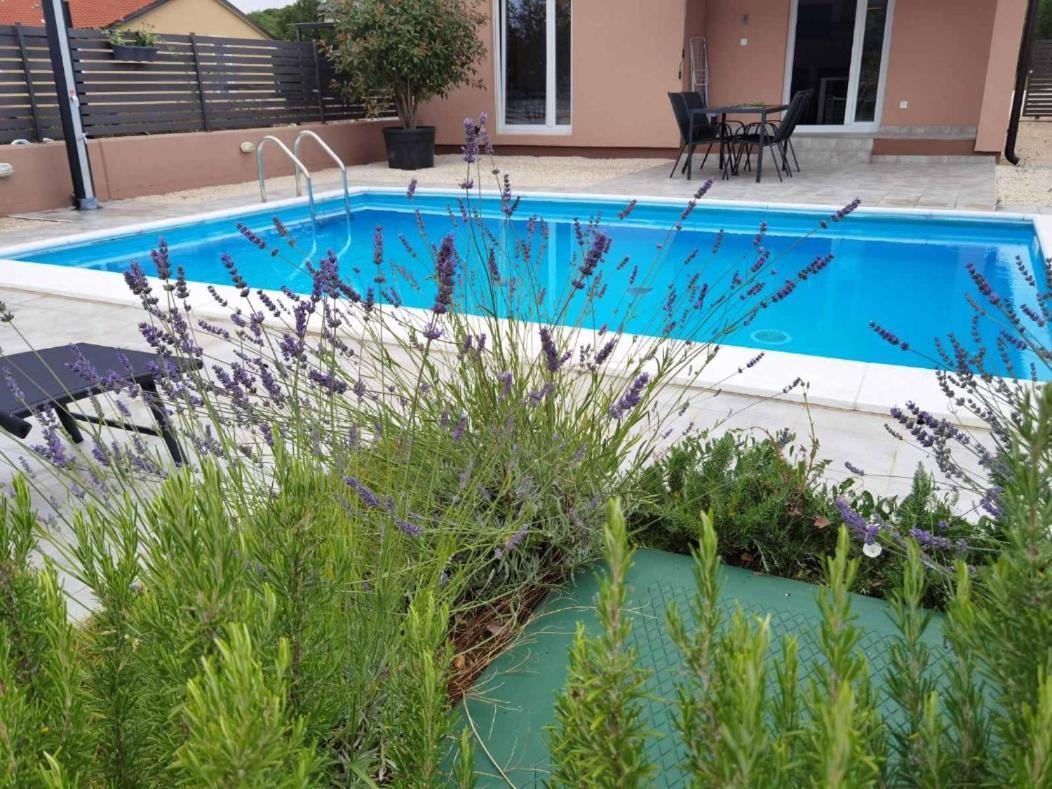 קאנפאנאר Family House Hana מראה חיצוני תמונה